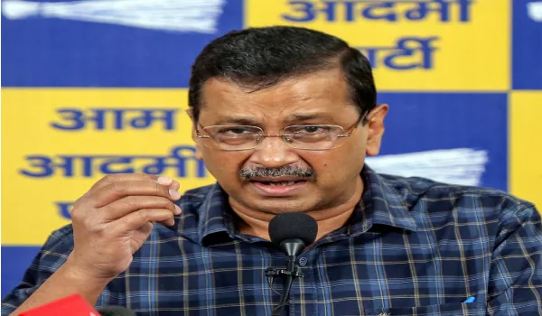क्या ई-२० पेट्रोल से खराब हो सकती हैं पुरानी गाड़ियां? अरविंद केजरीवाल ने 29 वाहन कंपनियों से मांगा जवाब