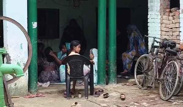 घर से निकली और फिर नहीं लौटी युवती, सुबह मिला ऐसा सुराग कि मच गया हड़कंप