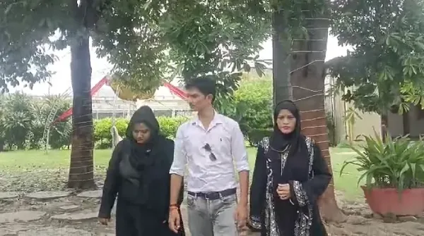 अनीशा बानो के इंसाफ के लिए कांवड़ लेकर गाजियाबाद पहुंचीं तमन्ना मलिक