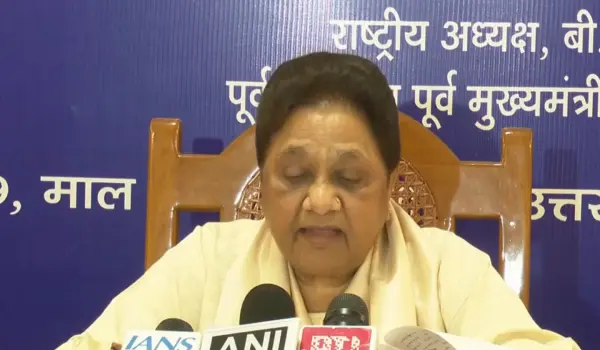 मायावती बोलीं- मैं स्वस्थ हूं, फिर आकाश आनंद के फोन को लेकर बताई पूरी बात