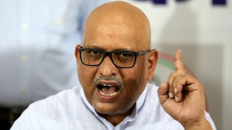 बनारस में ज्ञानेश कुमार ने मोदी को जीताने का काम किया - अजय राय ने किया ज्ञानेश कुमार पर हमला