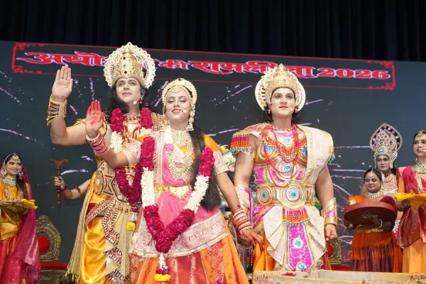 Ramlila 2026: फिल्मी सितारों की रामलीला ने रचा कीर्तिमान, 74 करोड़ से अधिक दर्शकों तक पहुंची रामकथा
