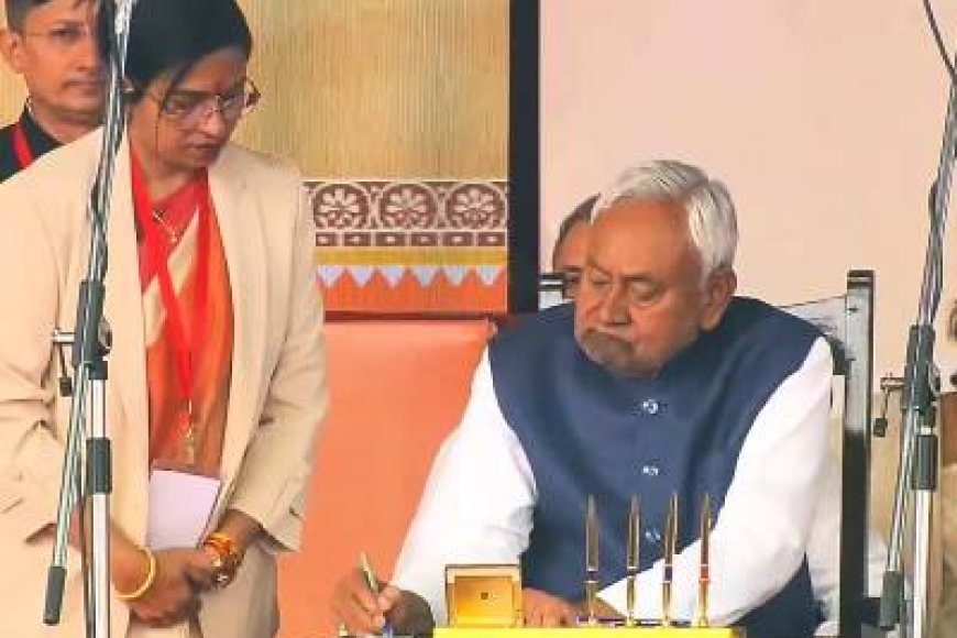नीतीश कैबिनेट का शपथ ग्रहण, NDA के 26 मंत्रियों ने संभाली कमान