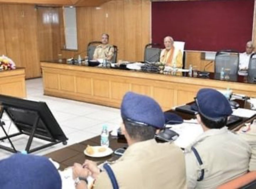 लखनऊ की कानून व्यवस्था पर सख्त सुरेश खन्ना: लूट-डकैती और साइबर क्राइम पर बोले अब नहीं चलेगा कोई समझौता