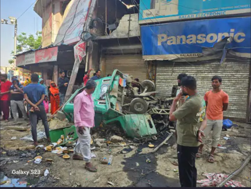 लखनऊ में हुआ भयावर बस एक्सीडेंट : एक के बाद एक कई गाड़ियो में मारी टक्कर