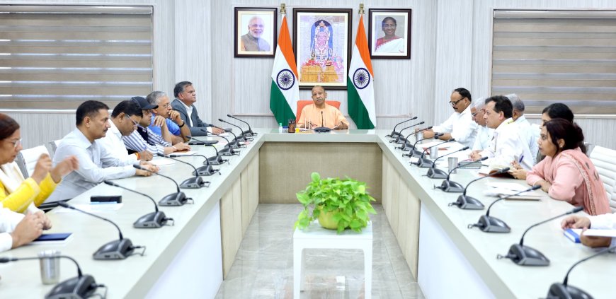आंधी-बारिश, ओलावृष्टि, वज्रपात के दृष्टिगत तत्परता से राहत कार्य करे अधिकारी: सीएम योगी