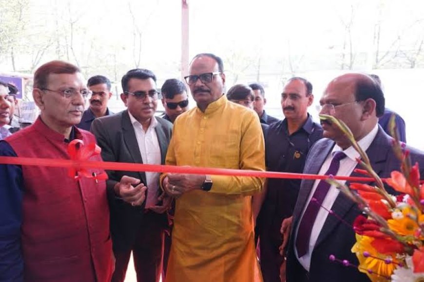 डिप्टी सीएम ब्रजेश पाठक ने आरपीएस मल्टी स्पेशियलिटी हॉस्पिटल एवं रिसर्च सेंटर का फीता काटकर किया उद्घाटन