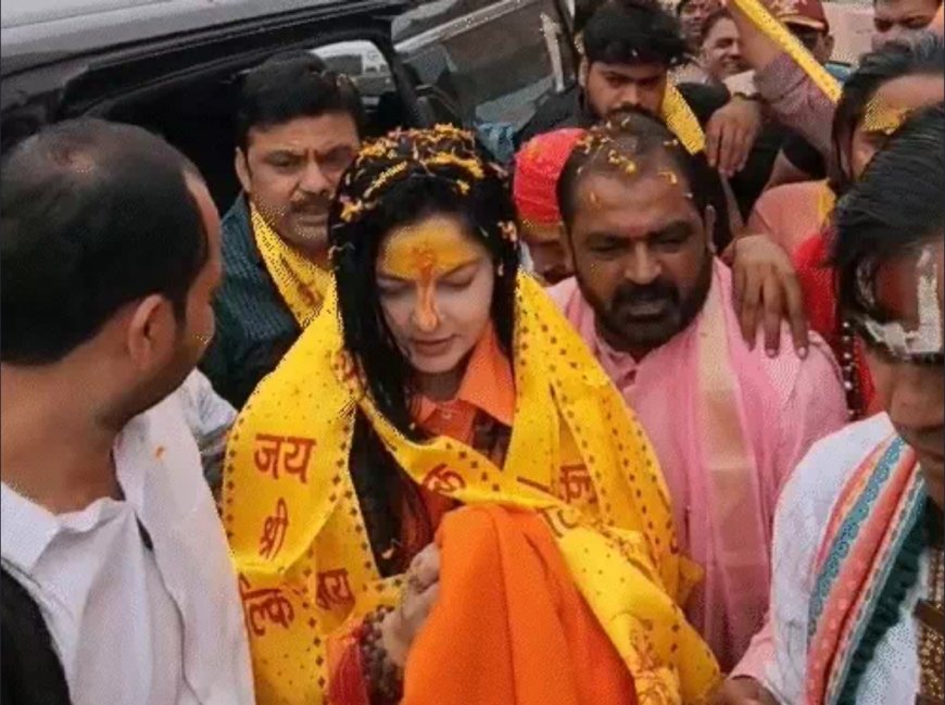 संभल पहुंचीं अभिनेत्री-महामंडलेश्वर ममता कुलकर्णी, बोलीं- कल्कि अवतार को समाधि में देखा, मोदी-योगी धर्म के रक्षक